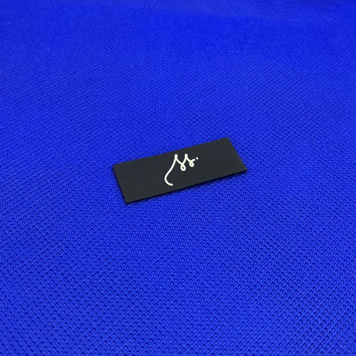 Etiqueta emborrachada moda praia