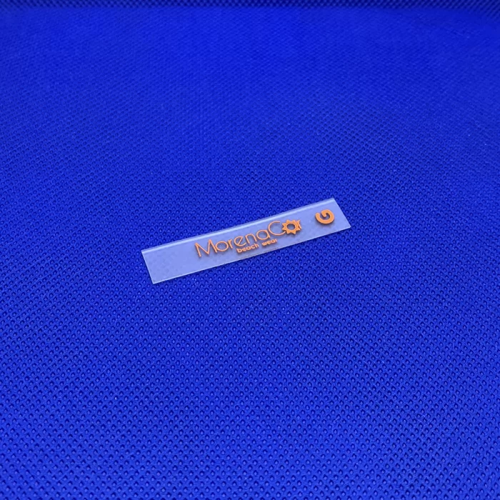 Etiqueta emborrachada moda praia