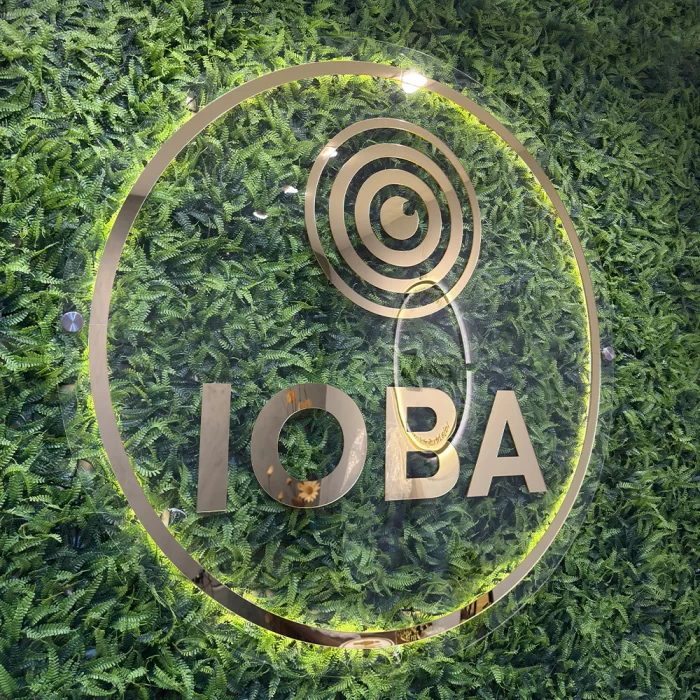 Logo LED em Acrílico