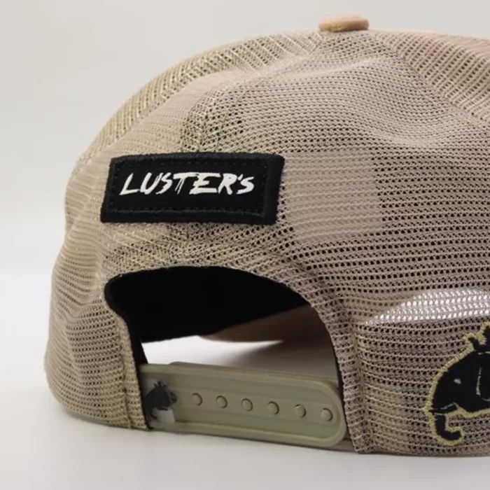 Etiqueta emborrachada para boné