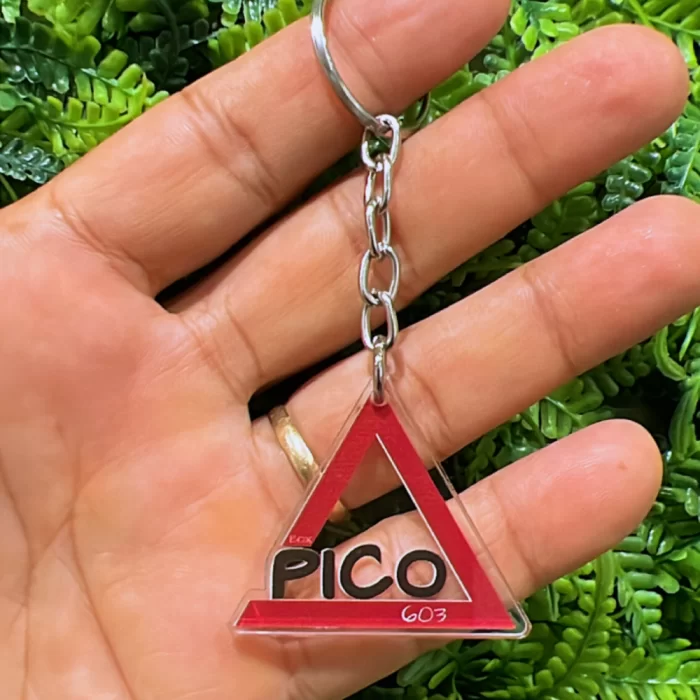 Chaveiro de Brinde em Acrílico