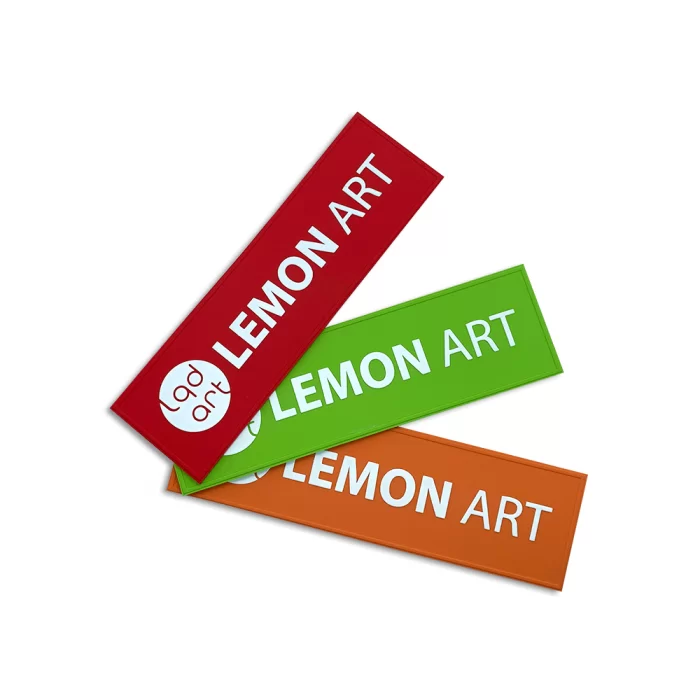 Etiqueta emborrachada para roupa